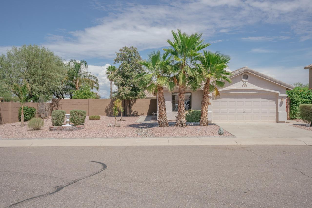 20445 N 36th Dr., Glendale, AZ 85308