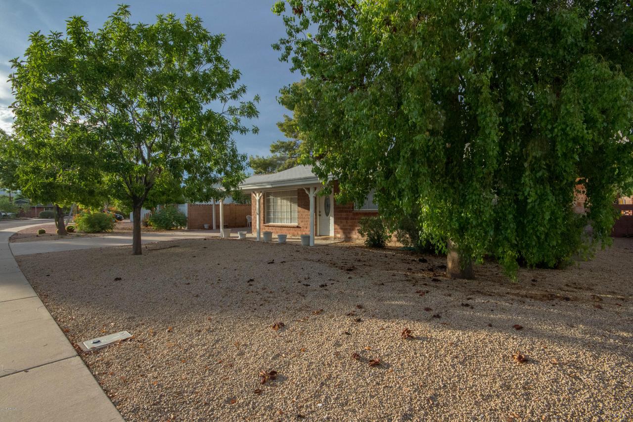 8526 E Pinchot Ave., Scottsdale, AZ 85251