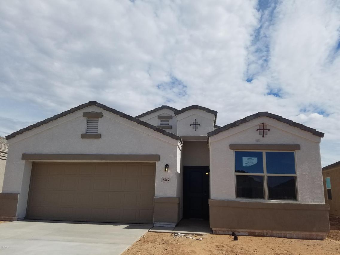 5049 E Black Opal Ln., San Tan Valley, AZ 85143