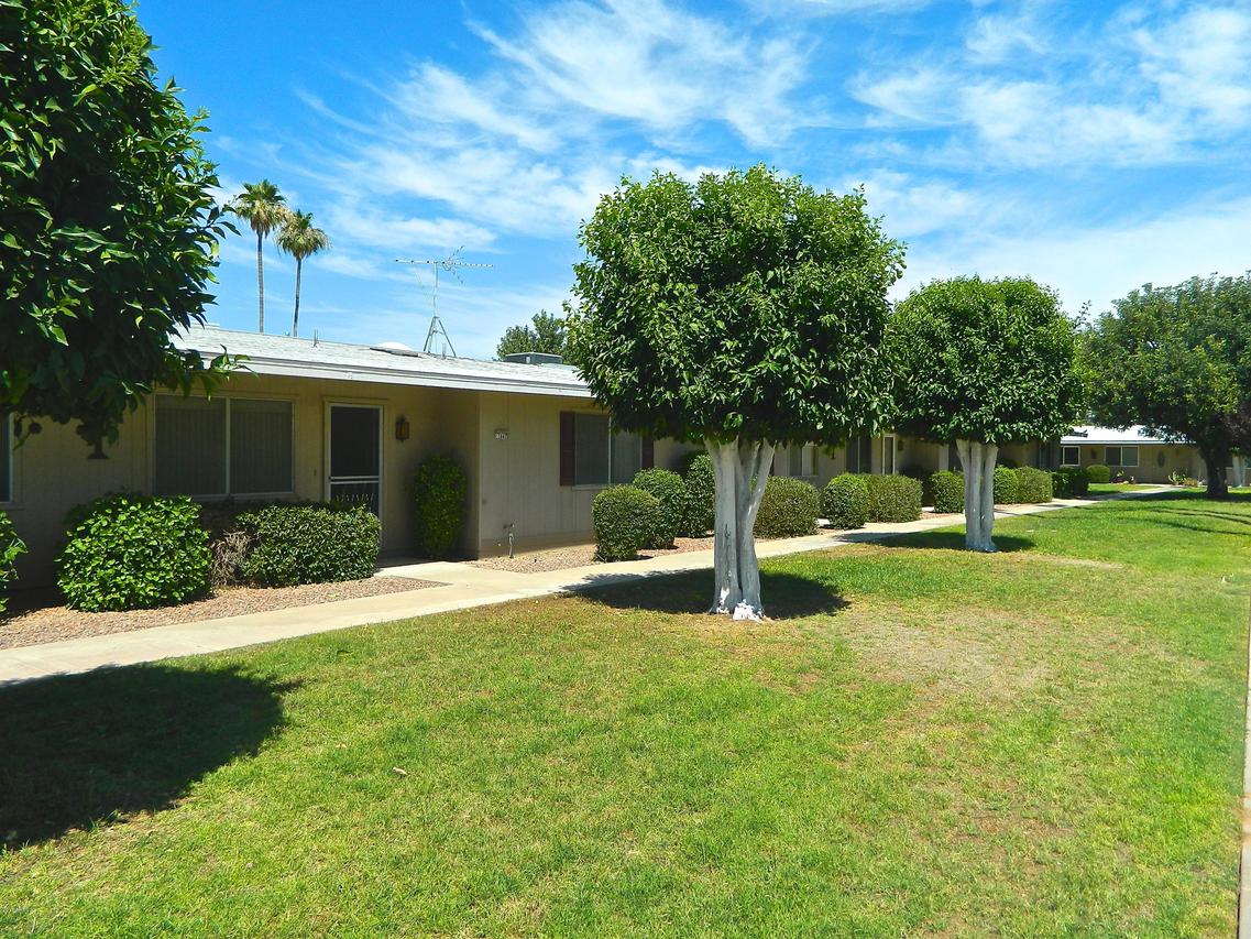 13647 N 111th Ave., Sun City, AZ 85351