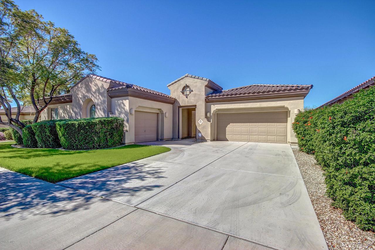 60 N Parkview Ln., Litchfield Park, AZ 85340