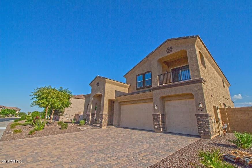 18237 W Minnezona Ave., Goodyear, AZ 85395