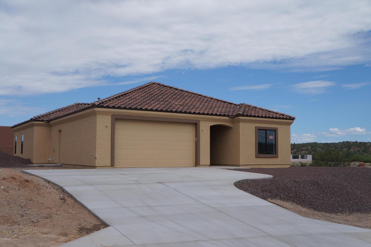 700 N Atchison Cir., Wickenburg, AZ 85390