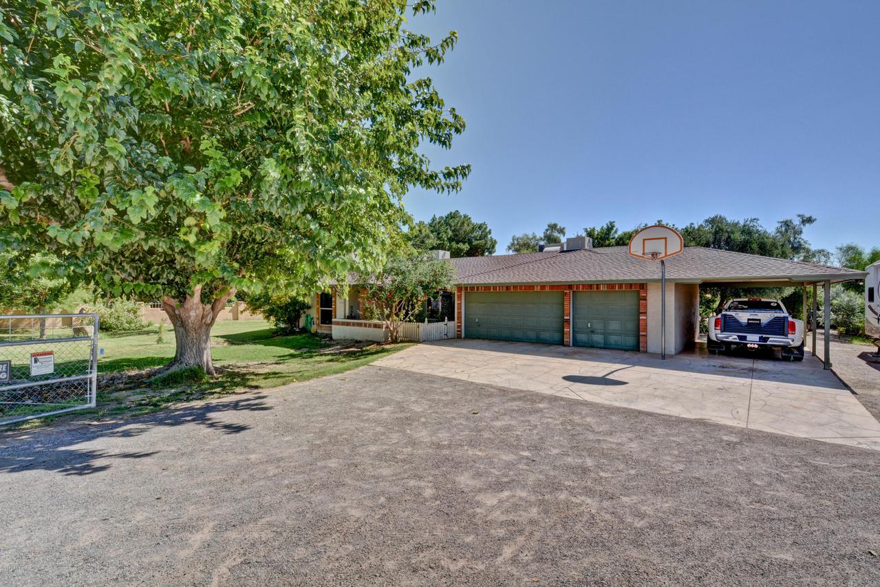 7231 N 173rd Ave., Waddell, AZ 85355