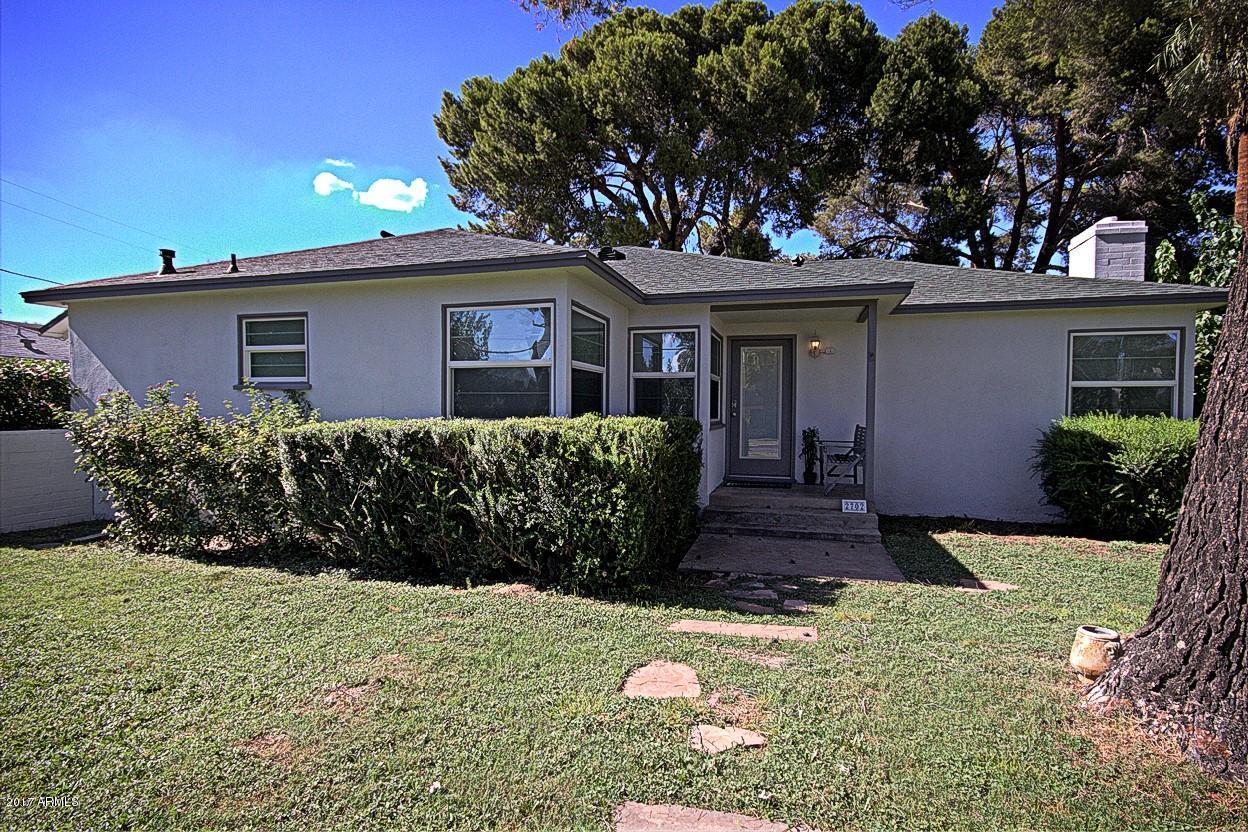 2702 N 25th St., Phoenix, AZ 85008