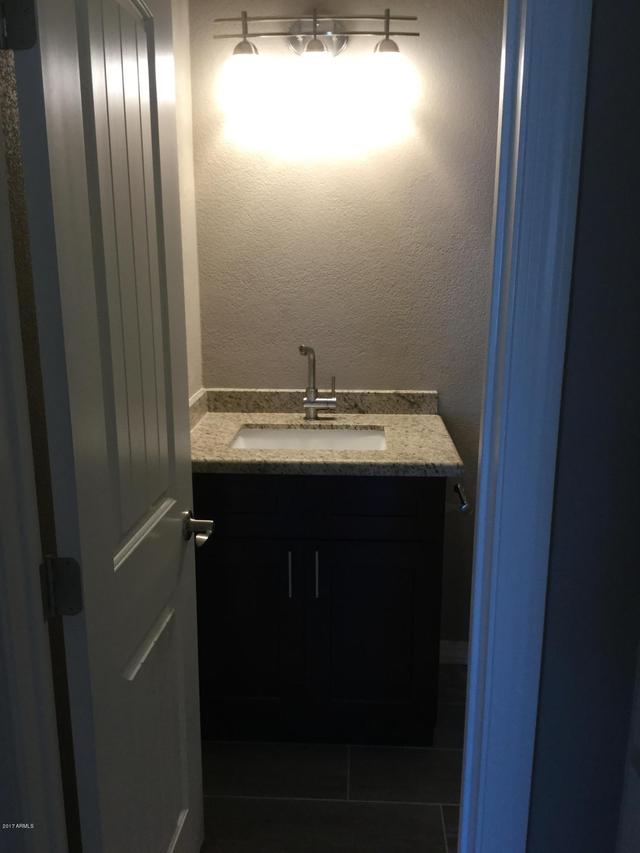 13833 N 37th Way, Phoenix, AZ 85032