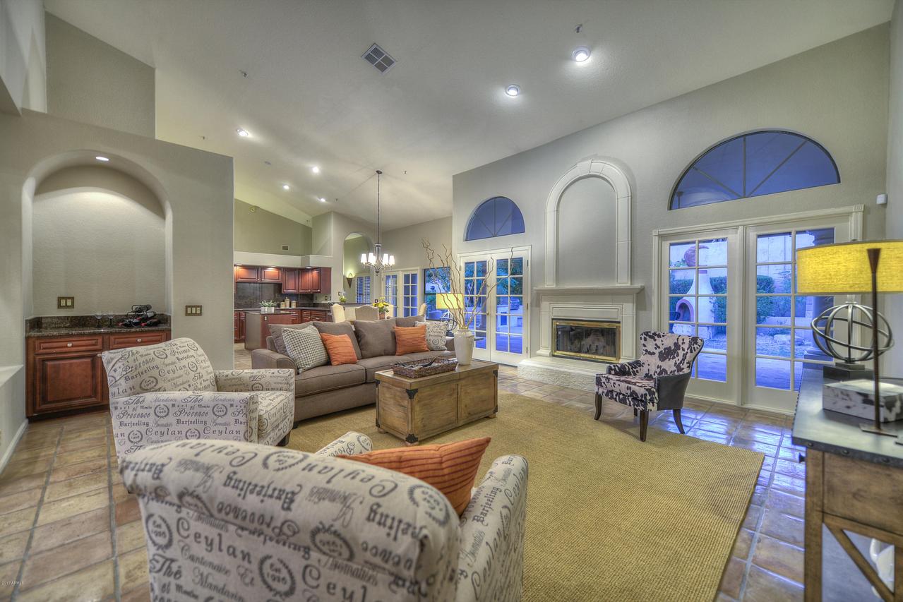 12530 E Kalil Dr., Scottsdale, AZ 85259