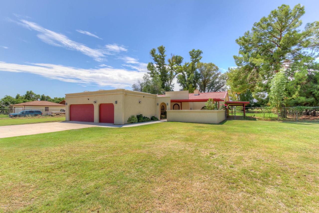 7902 N 185th Ave., Waddell, AZ 85355