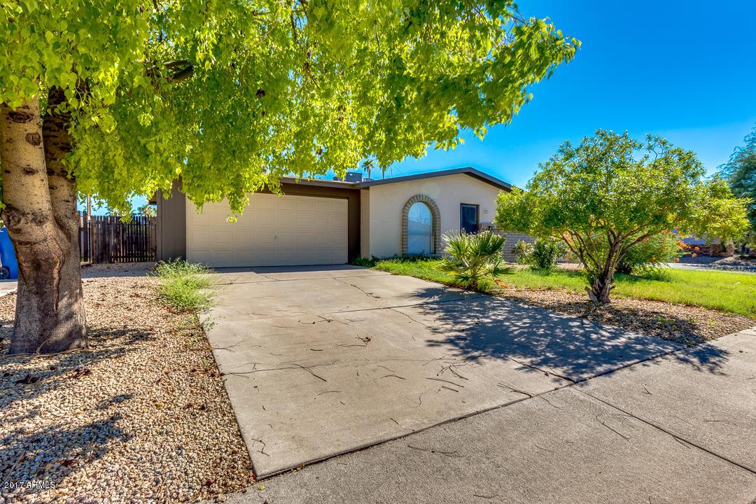 1237 W Manhatton Dr., Tempe, AZ 85282