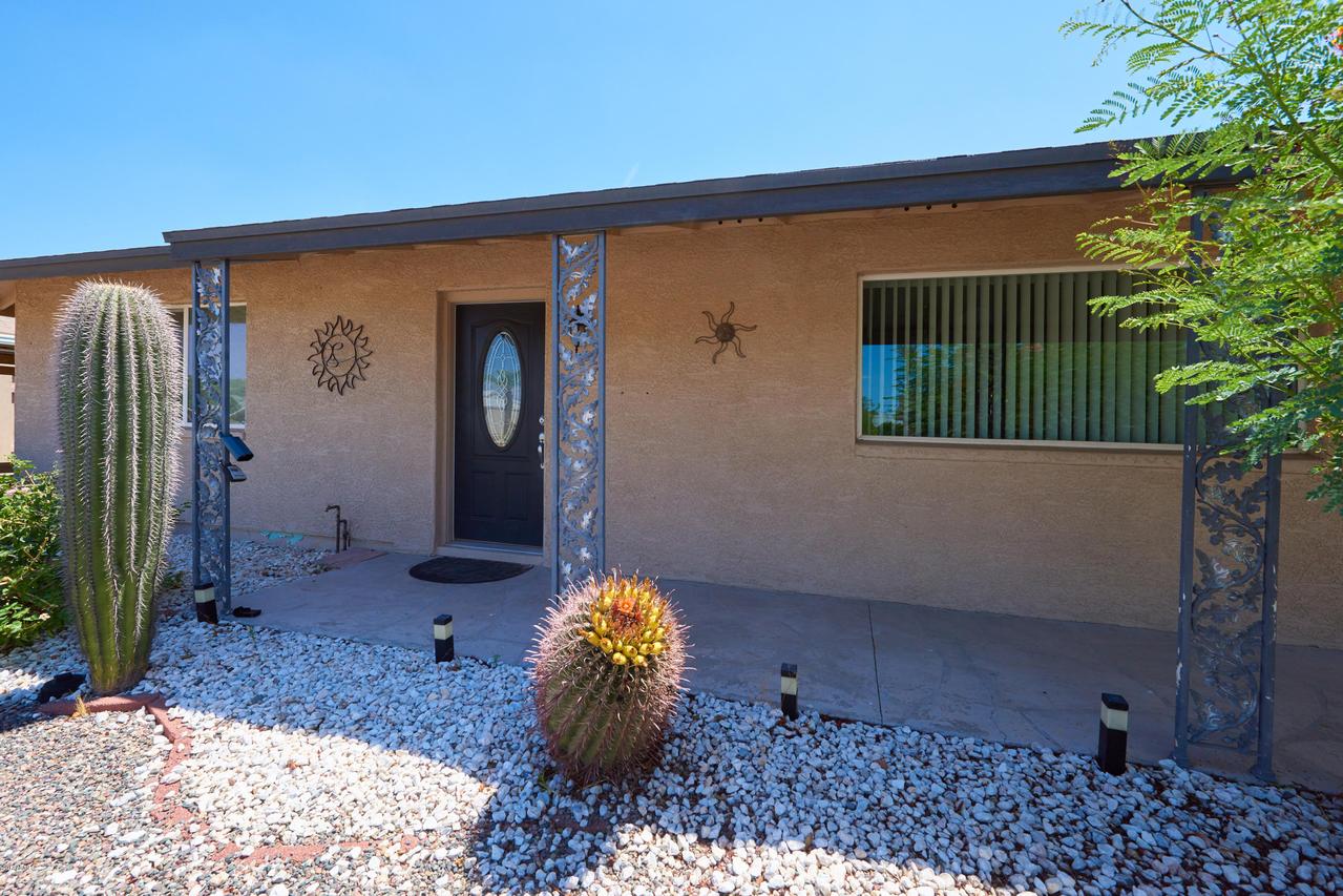 11401 N 110th Dr., Sun City, AZ 85351