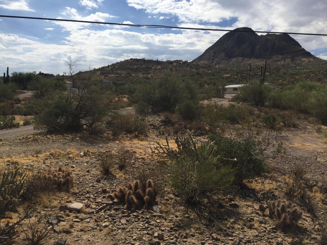 3433 W Wander Rd. #-, New River, AZ 85087