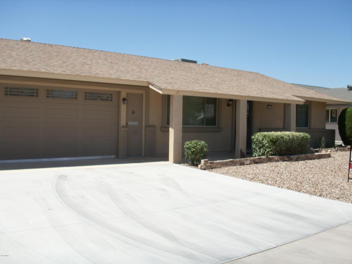 10730 W El Capitan Cir., Sun City, AZ 85351