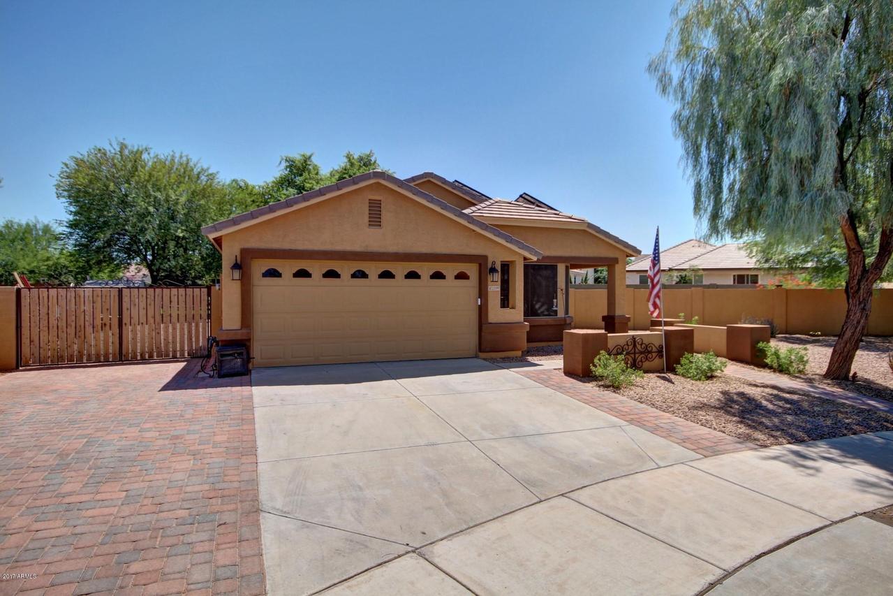 23597 S 223rd Way, Queen Creek, AZ 85142