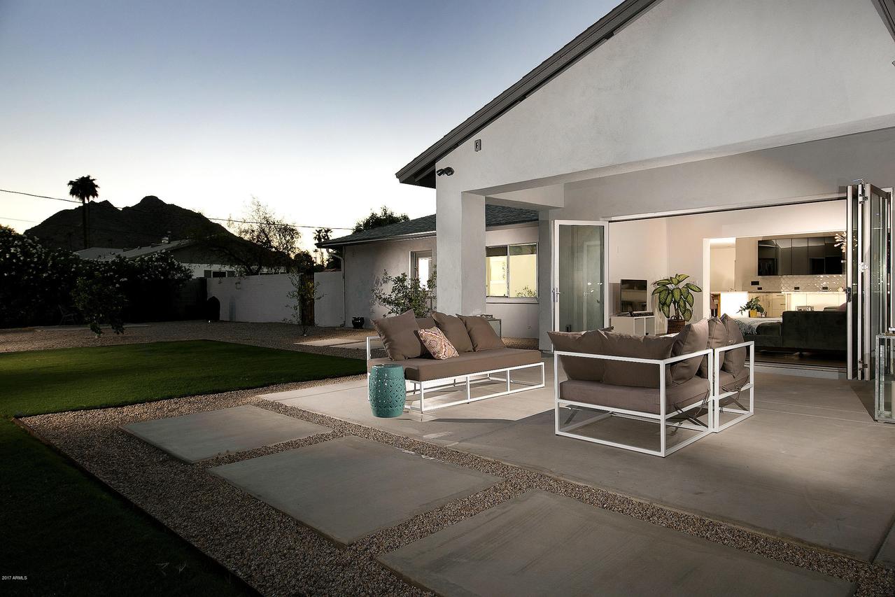 6851 E Paradise Pkwy., Scottsdale, AZ 85251