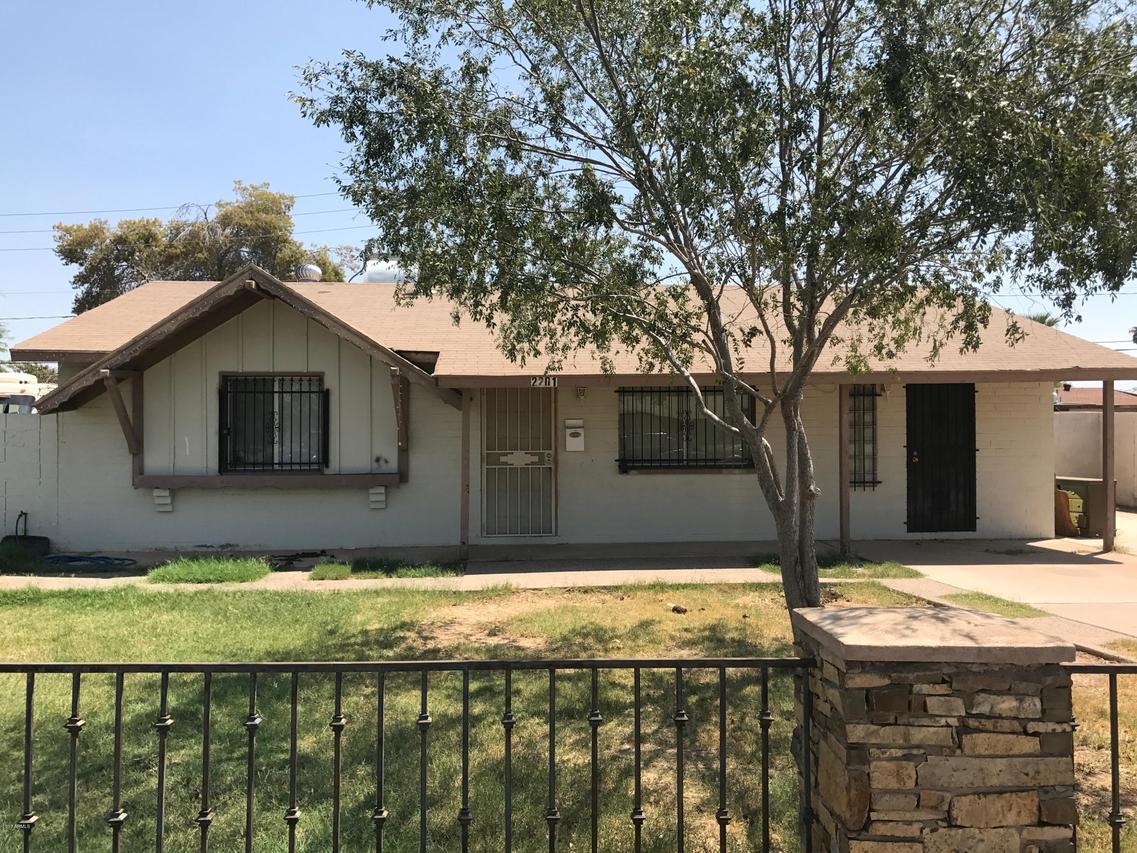 2201 N 48th Ln., Phoenix, AZ 85035