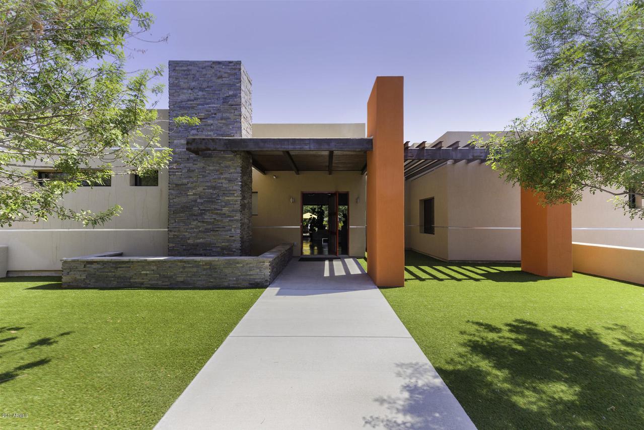 6702 E Paradise Dr., Scottsdale, AZ 85254