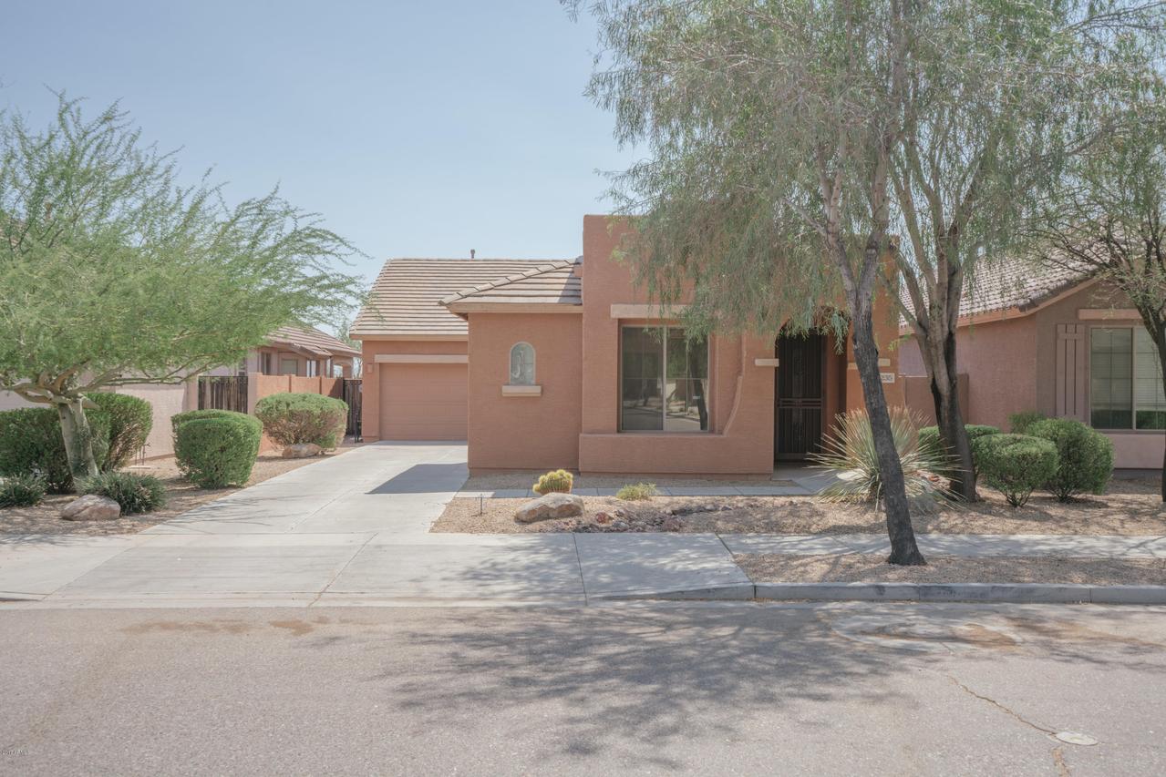 2235 W Oyer Ln., Phoenix, AZ 85085