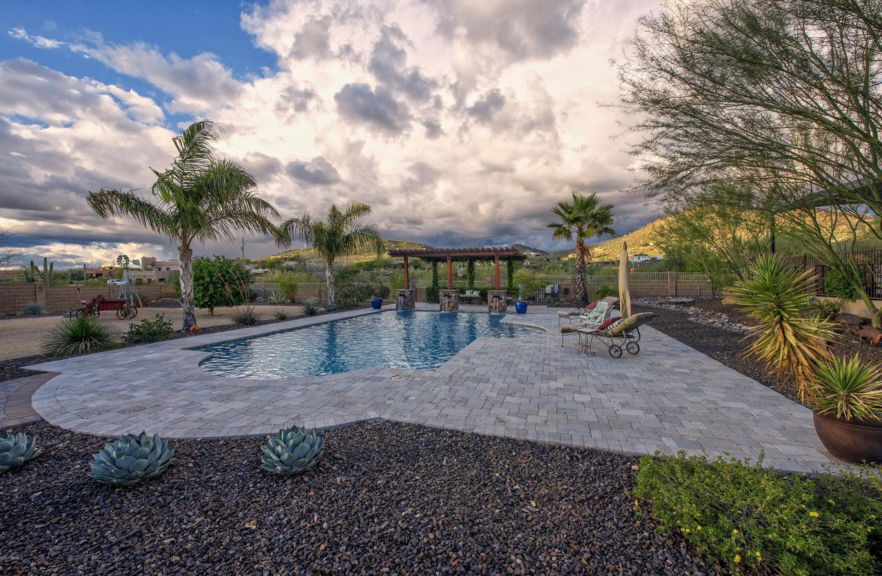 3204 W Cloud Rd., Phoenix, AZ 85086