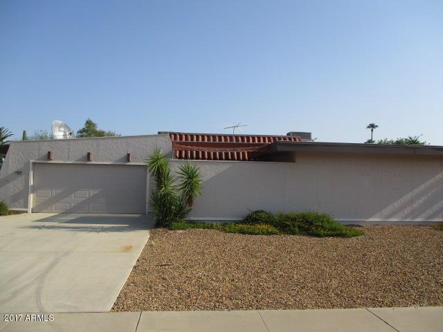 10606 W Willowbrook Dr., Sun City, AZ 85373