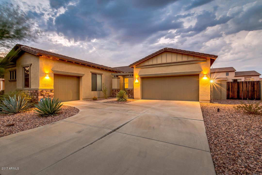 4520 W Rushmore Dr., New River, AZ 85087