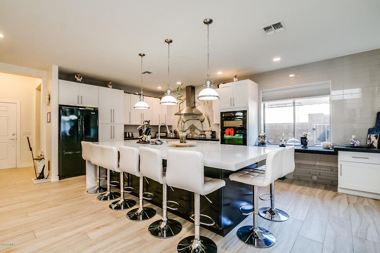 17320 W Woodrow Ln., Surprise, AZ 85388