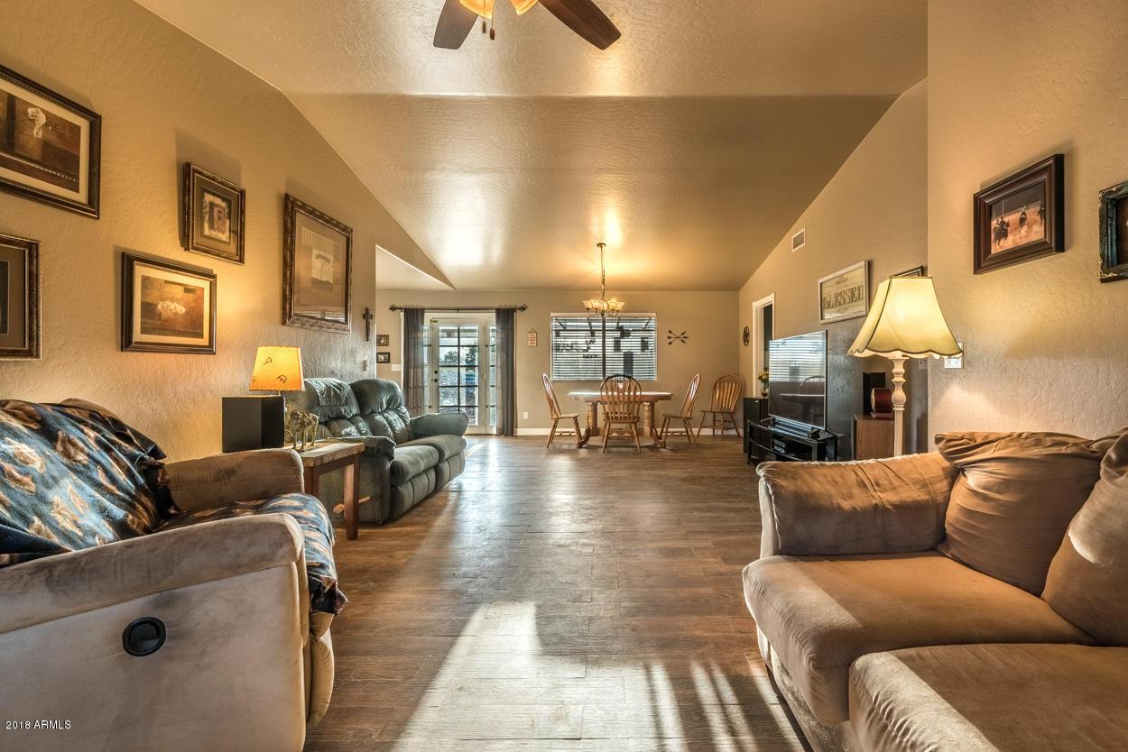 25520 S Hawes Rd., Queen Creek, AZ 85142