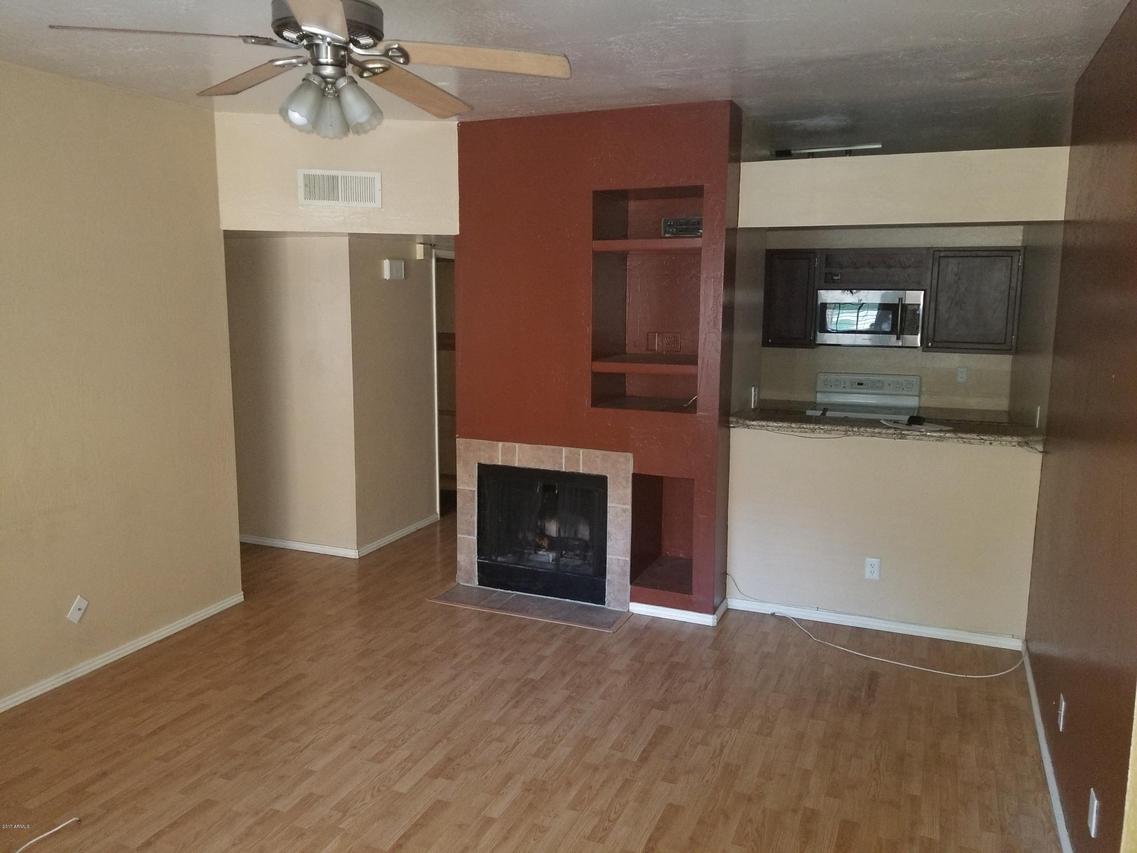 1126 W Elliot Rd. #1064, Chandler, AZ 85224