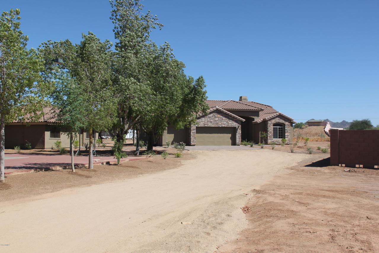 37909 N 6th Ave., Phoenix, AZ 85086