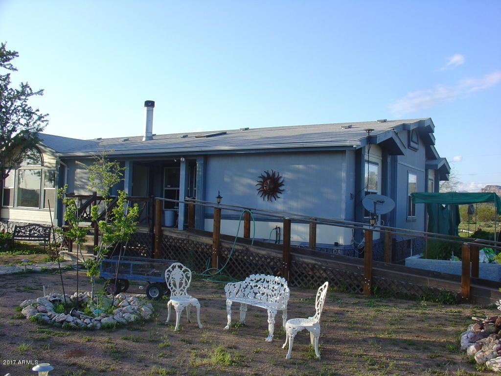 2204 W Running Deer Rd., Queen Valley, AZ 85118