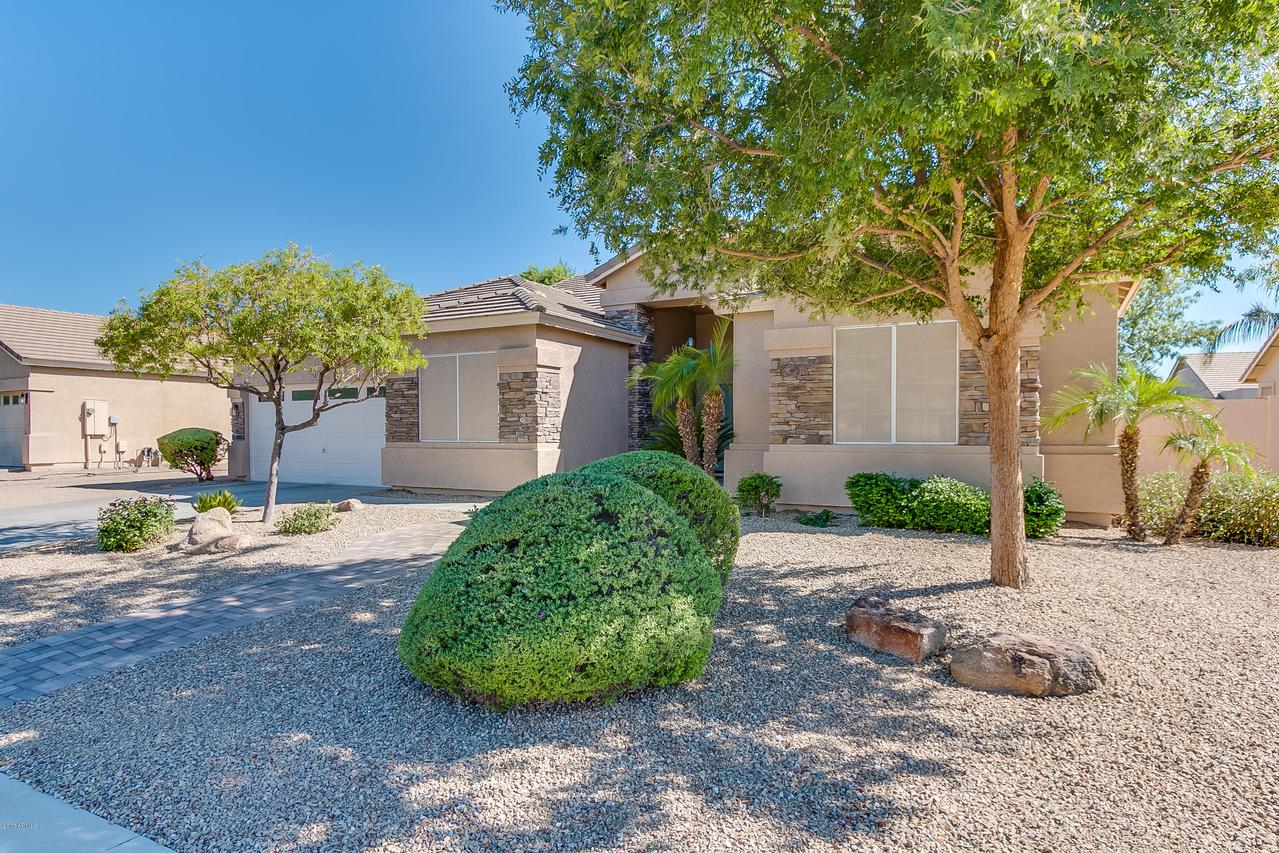 7587 W Gardenia Ave., Glendale, AZ 85303