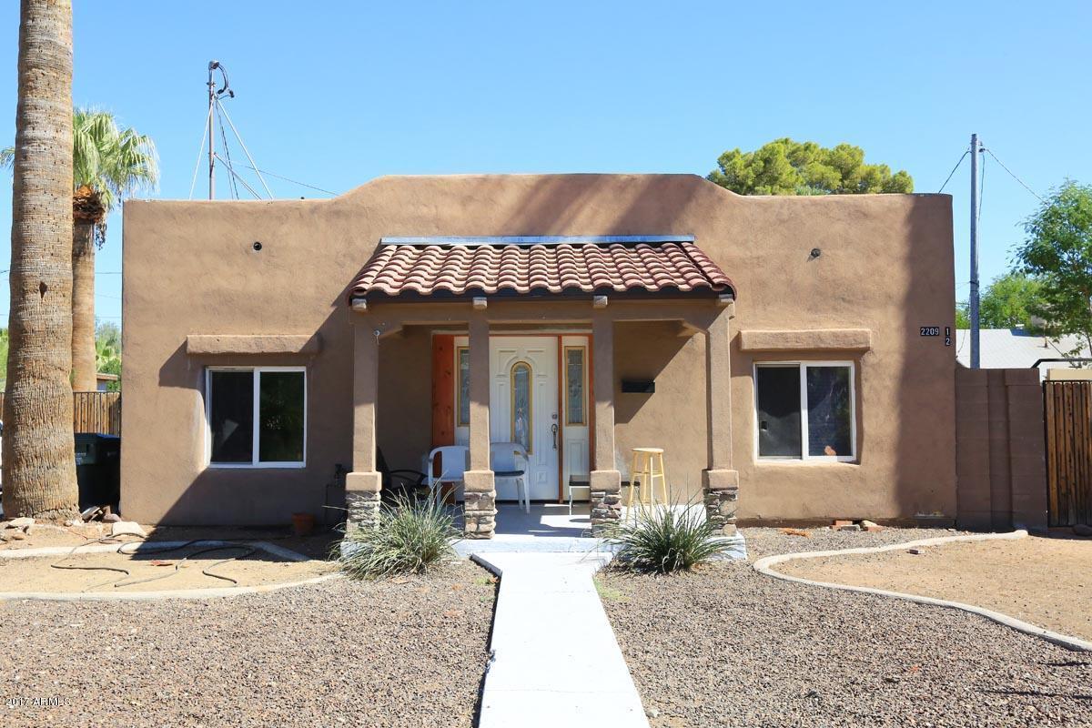 2209 N 25th Pl., Phoenix, AZ 85008