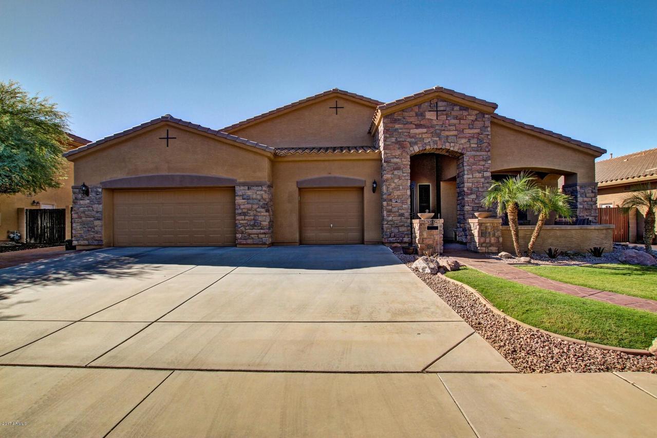 11313 E Stanton Ave., Mesa, AZ 85212