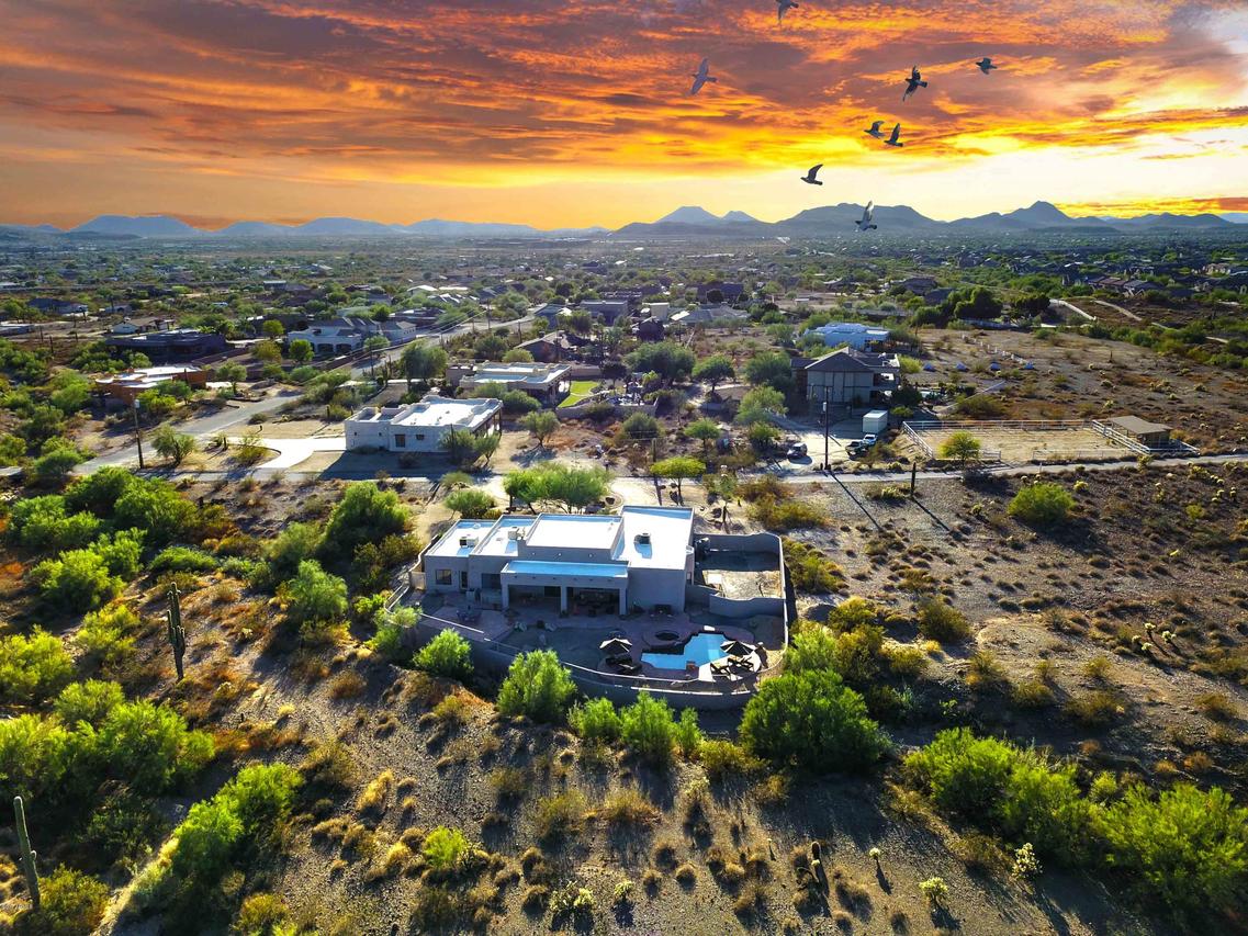 26225 N 7th Ave., Phoenix, AZ 85085
