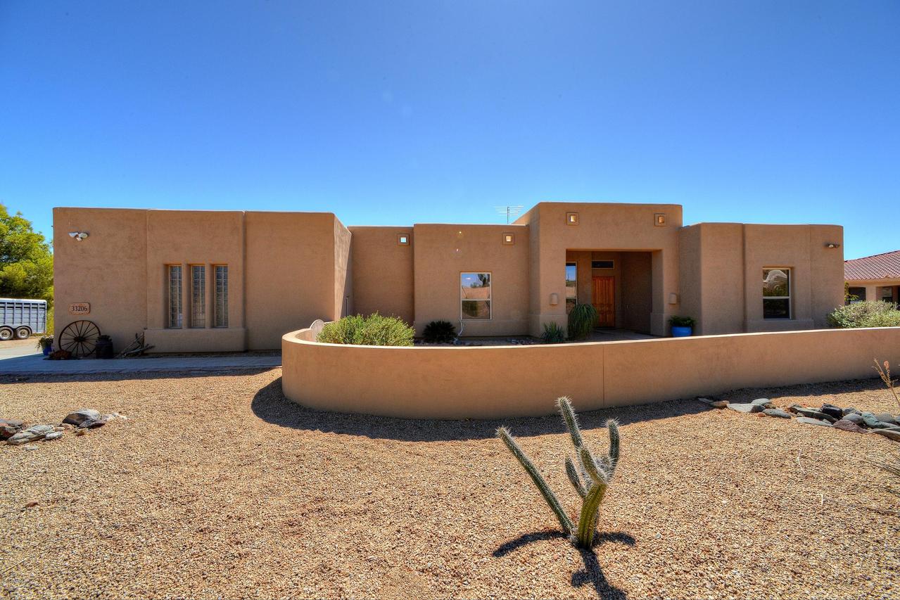 33206 N 12th St., Phoenix, AZ 85085