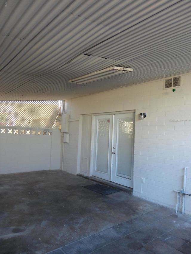 6651 N 44th Ave., Glendale, AZ 85301