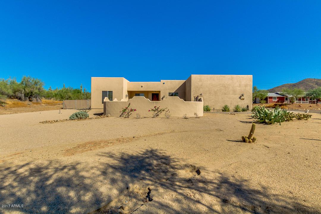 1012 E Desert Hills Dr., Phoenix, AZ 85086