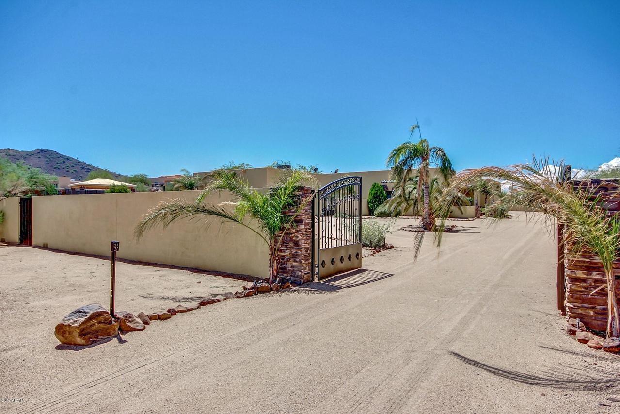 39012 N 33rd Ave., Phoenix, AZ 85086