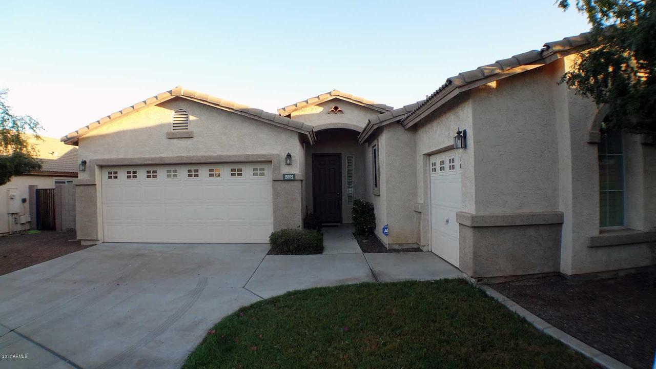 2002 W Carson Rd., Phoenix, AZ 85041