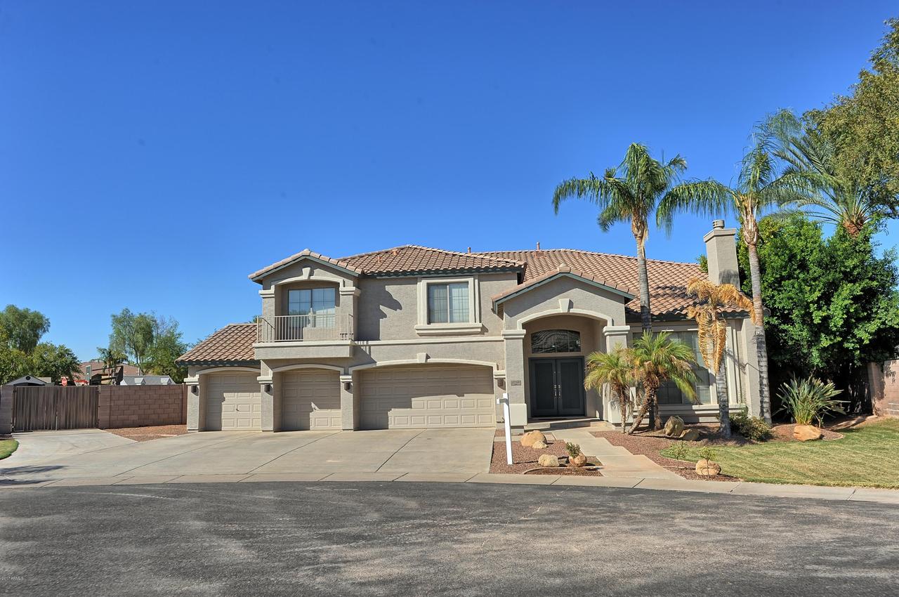 2740 W Tulsa St., Chandler, AZ 85224