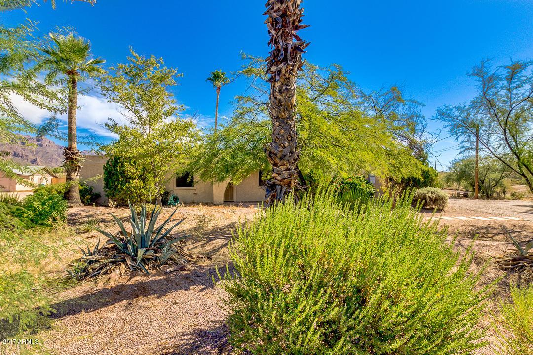 1375 S Mountain View Rd., Apache Junction, AZ 85119