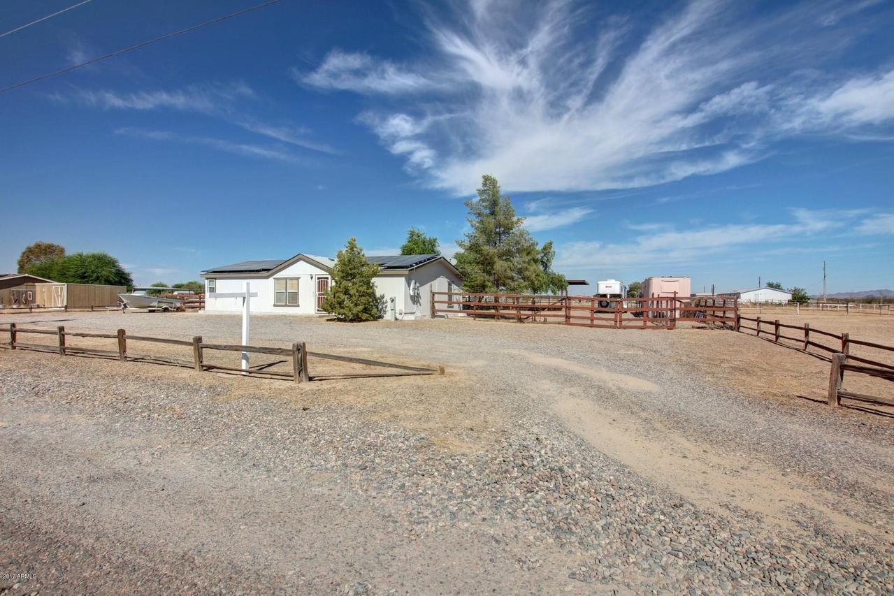 422 N 295th Ave., Buckeye, AZ 85396