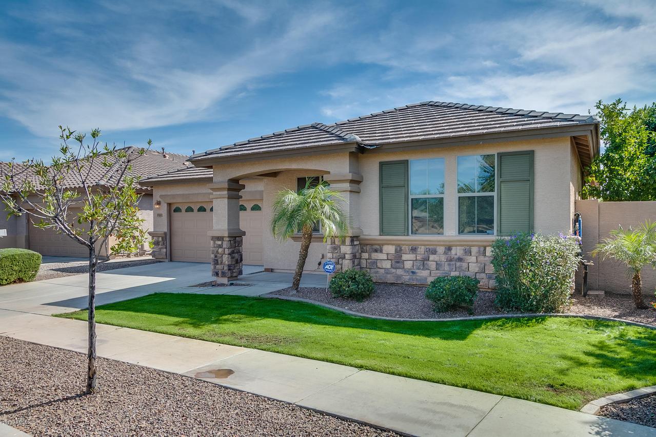 14485 W Cameron Dr., Surprise, AZ 85379