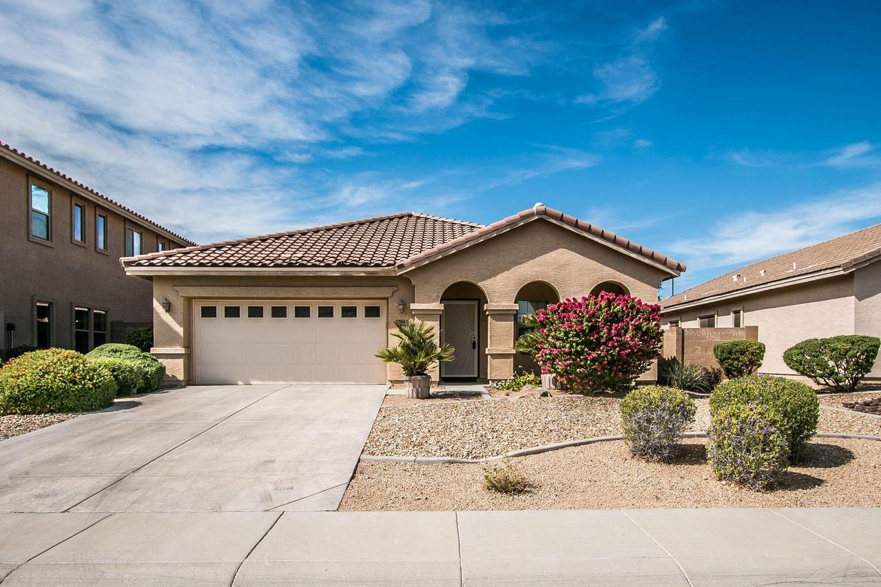 994 S 220th Ln., Buckeye, AZ 85326