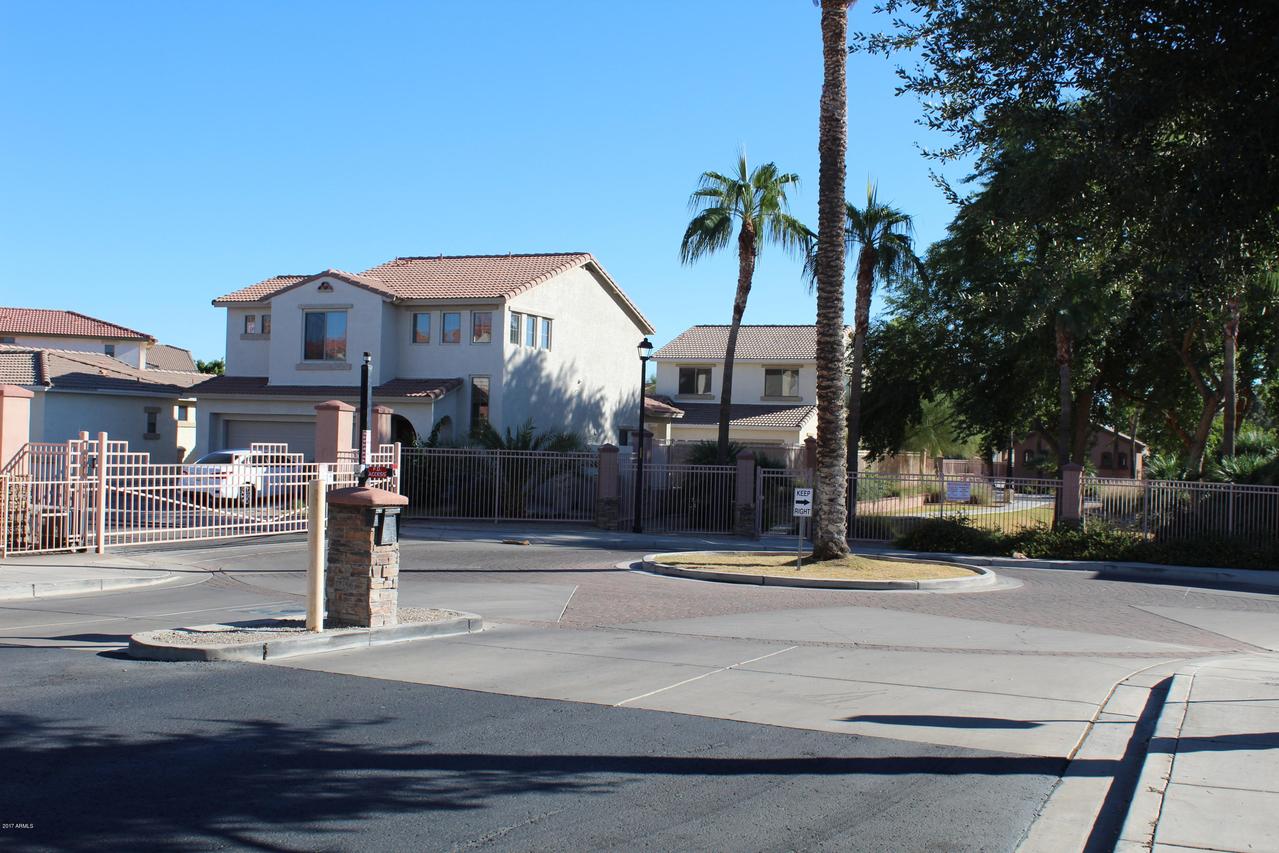 5194 W Paradise Dr., Glendale, AZ 85304