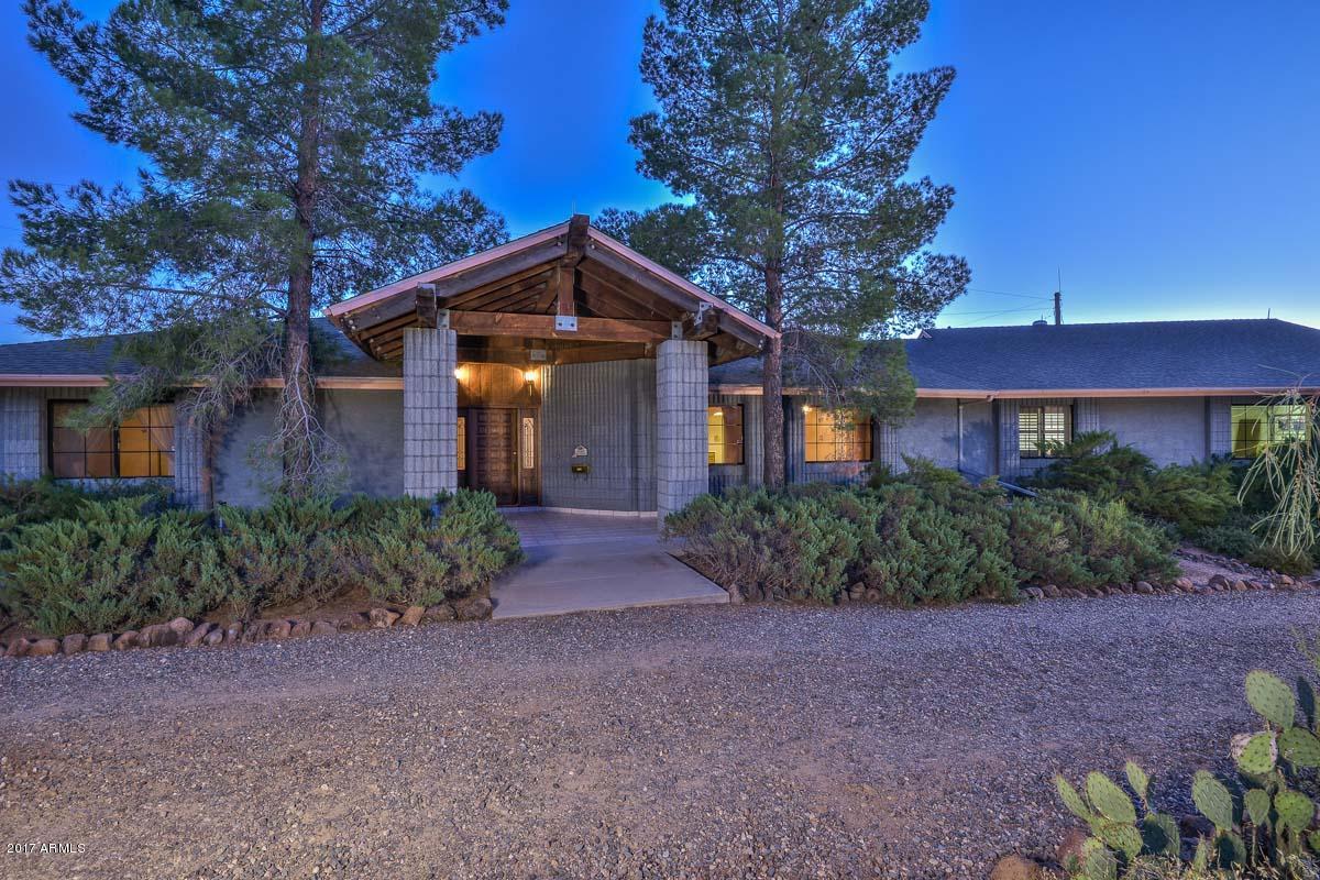 44410 N 20th St., New River, AZ 85087