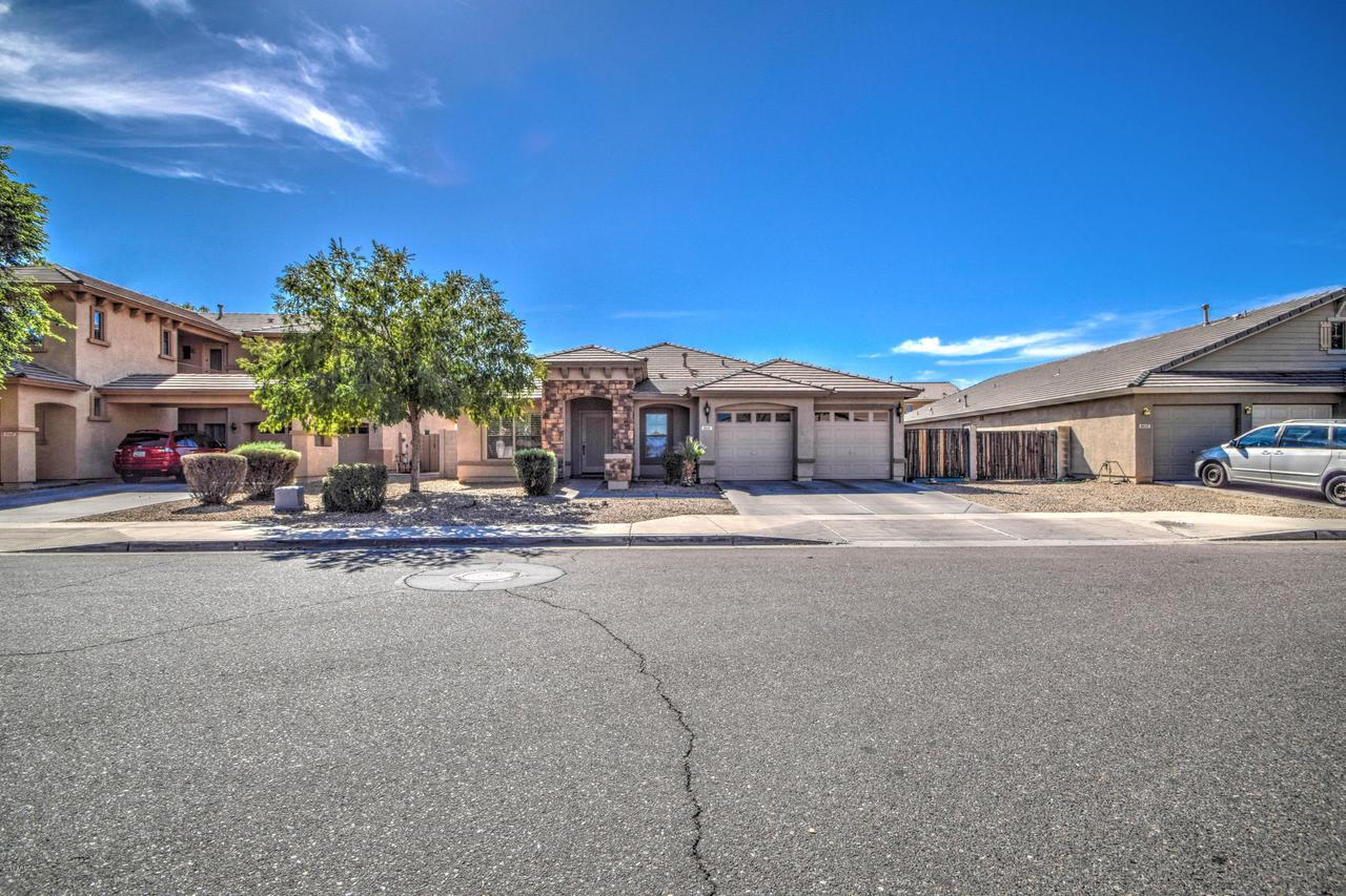 8601 W Flavia Haven, Tolleson, AZ 85353
