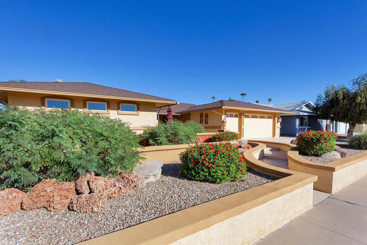 18813 N Welk Dr., Sun City, AZ 85373