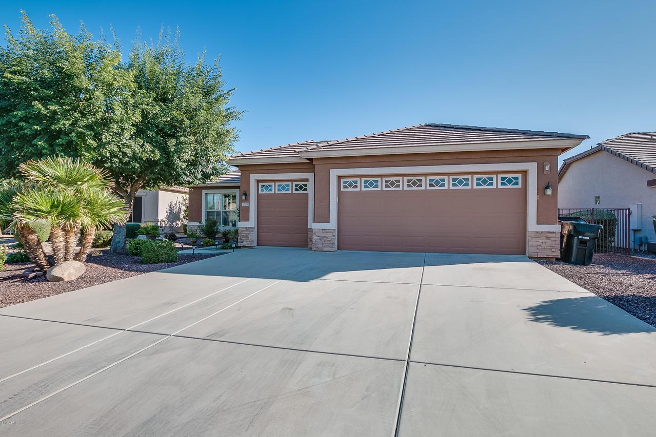 6589 S Whetstone Pl., Chandler, AZ 85249