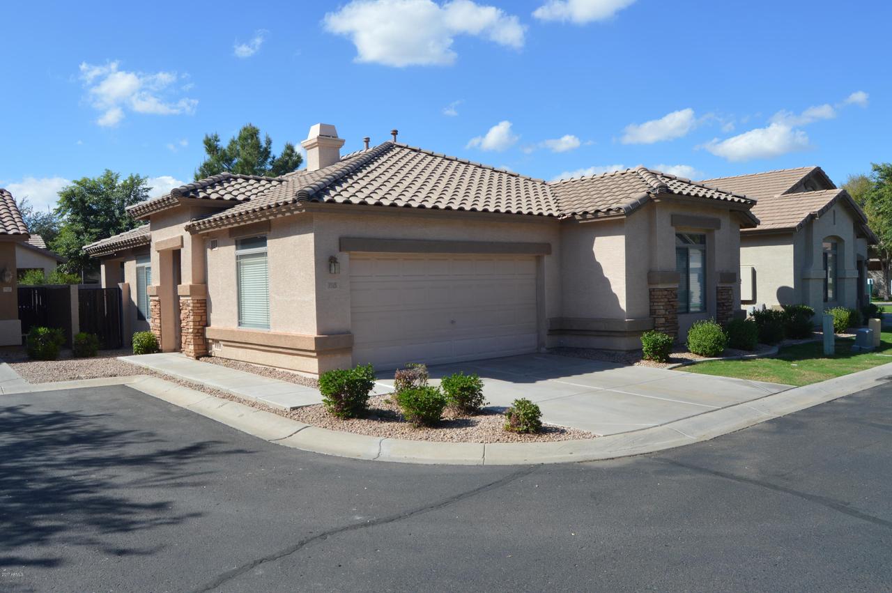 1925 E Hawken Pl., Chandler, AZ 85286