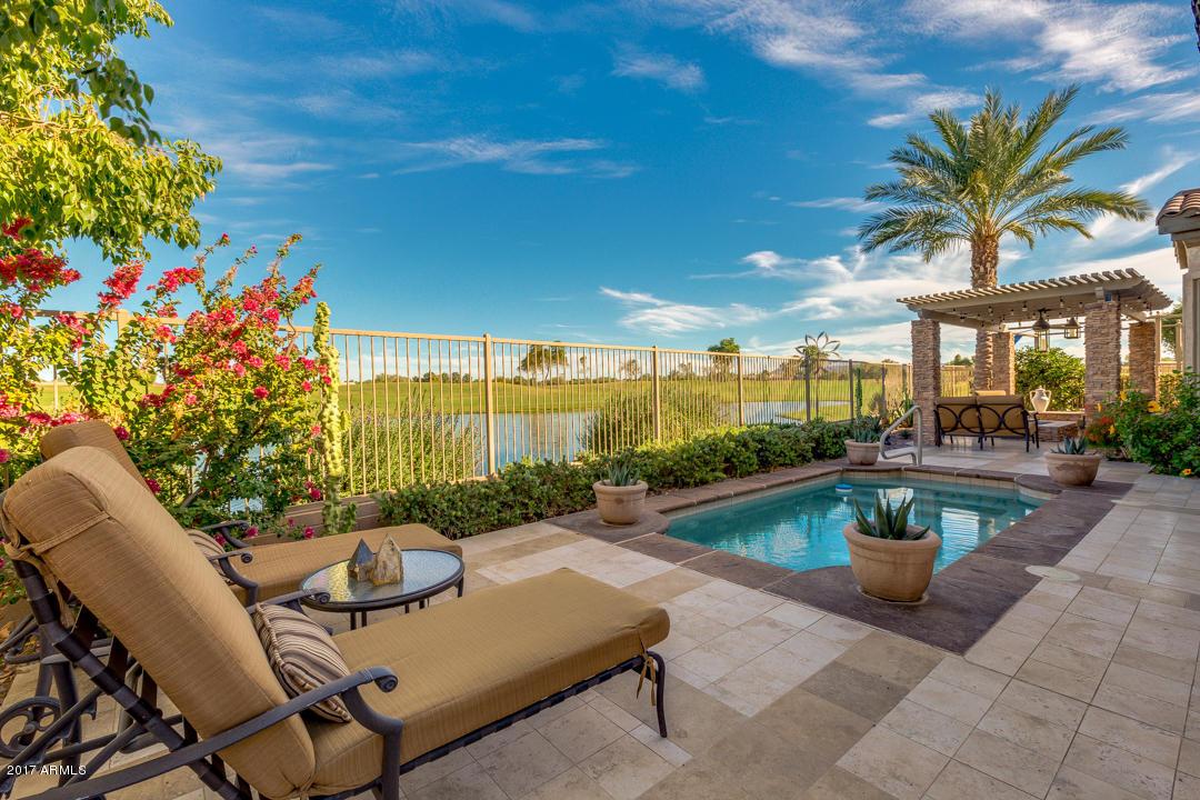 5099 S Peach Willow Ln., Gilbert, AZ 85298